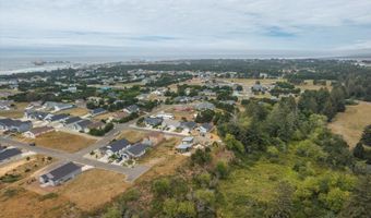636 SEACREST Dr, Bandon, OR 97411