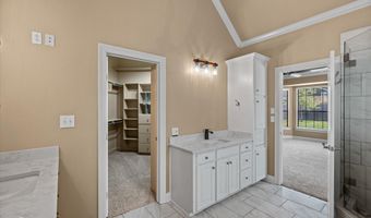 205 Old Palmetto Rd, Benton, LA 71006