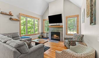 45 Washington Ave, Bartlett, NH 03812