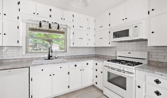 2307 ATKINSEN St, Amarillo, TX 79106