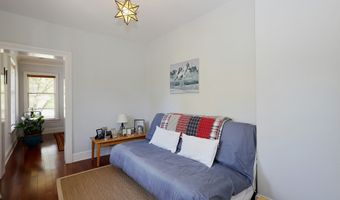 30 Elizabeth St, Bethel, CT 06801