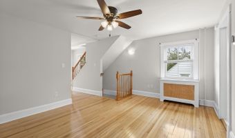 923 ARRAN Rd, Baltimore, MD 21239