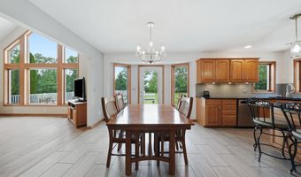 7833 Garman Rd, Auburn, IN 46706