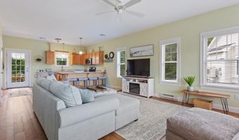 25 Adams Ln, Arundel, ME 04046