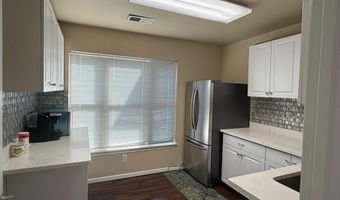 4326 EVERGREEN Ln SUITE D, Annandale, VA 22003