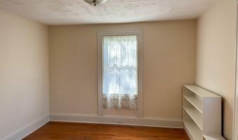 339 Essex St, Bangor, ME 04401