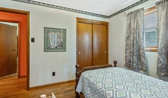 270 Winters Ln, Alburgh, VT 05440