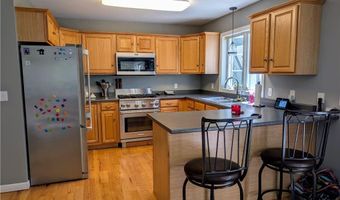 35 Snake Meadow Rd, Danielson, CT 06239