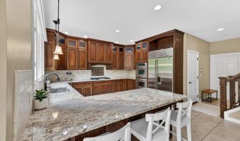 8105 Wycliffe Dr, Anderson Twp., OH 45244