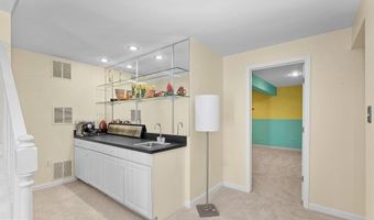21493 CHICKACOAN Trl, Broadlands, VA 20148