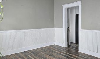 35 McClellan Ave, Amsterdam, NY 12010