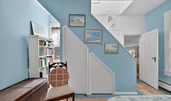 69 Smith Hill Rd, Airmont, NY 10952