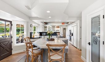 8 Country Glen Rd, Fallbrook, CA 92028