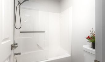 18067 SW NIKS Dr, Beaverton, OR 97003