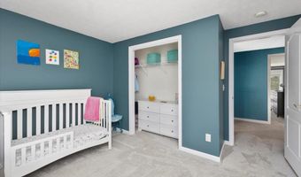 36 Summit Rd, Bedford, NH 03110