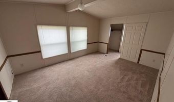 7372 Clans St, Alma, MI 48801