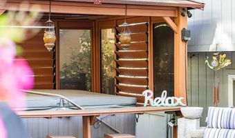 445 Monterey Dr, Aptos, CA 95003