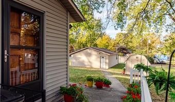 1129 Riley St, Atchison, KS 66002