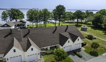 99 Dockside Ln, Belfast, ME 04915