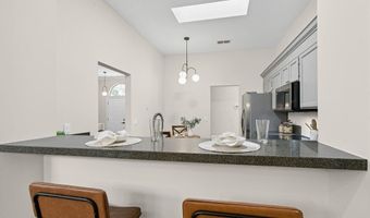 1554 LINKSIDE Dr, Atlantic Beach, FL 32233