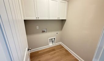 1001 Greenville St, Abbeville, SC 29620