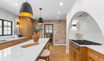 10315 Brown County Line Rd, Alexander, AR 72002