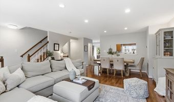 6006 KEBLE Dr, Alexandria, VA 22315