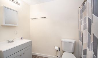 410 S Gonser Ave, Ashley, IN 46705