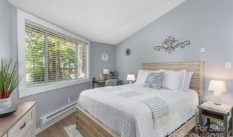8 Palatka St, Arden, NC 28704