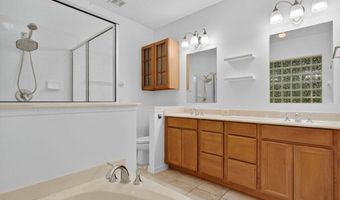 800 PARADISE Ln, Atlantic Beach, FL 32233