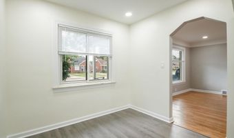 9250 Rosedale Blvd, Allen Park, MI 48101