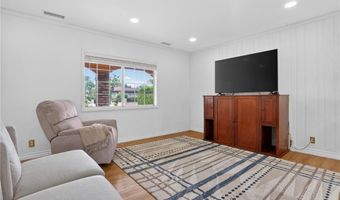 9388 Dorrington Pl, Arleta, CA 91331
