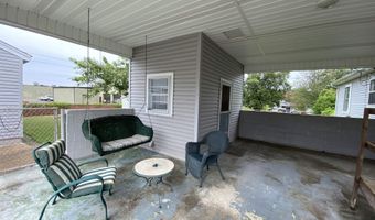 402 S 6th St, Athens, AL 35611