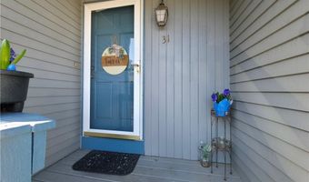 31 Primrose Ln D, North Providence, RI 02904
