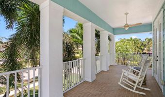 625 BALIBAY Rd, Apollo Beach, FL 33572