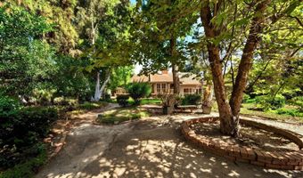 425 Loma Larga, Solana Beach, CA 92075