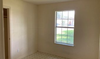 1816 Carmen St, Alice, TX 78332