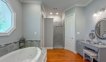 501 River Oaks Dr, Bainbridge, GA 39817