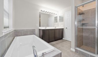 63 LORD Cir, Clayton, DE 19938