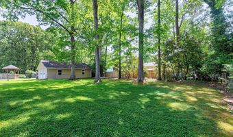 409 Carriage Ln, Cary, NC 27511