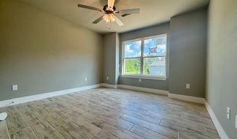 2 St Andrews Cir, Bella Vista, AR 72715