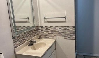 11 Baker St, Andover, NJ 07801