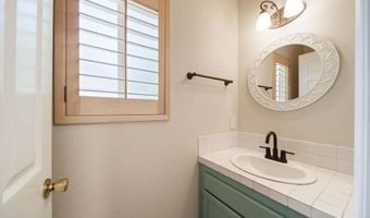 1718 Tecalote Dr 14, Fallbrook, CA 92028