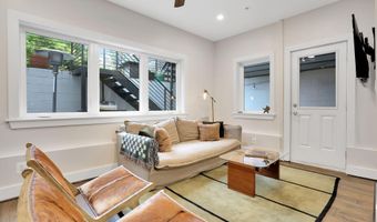 712 KEARNY St NE 5, Washington, DC 20017