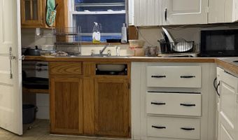 137 S Main St, Auburn, ME 04210