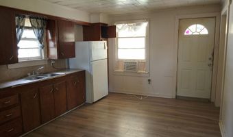 1502 Cherokee St, Abbeville, LA 70510