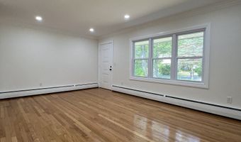 52 Sylvan St, Avon, CT 06001