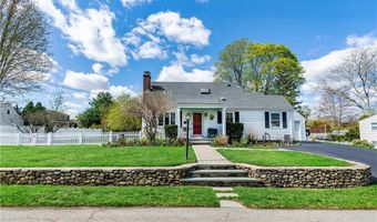 42 Grasslands Rd, East Greenwich, RI 02818