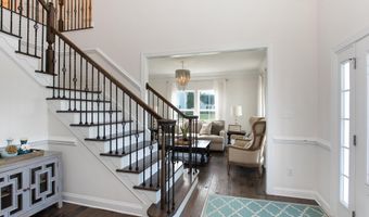 41 Gina Dr, Allentown, NJ 08501