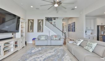 5379 EVERLONG Dr, Apollo Beach, FL 33572